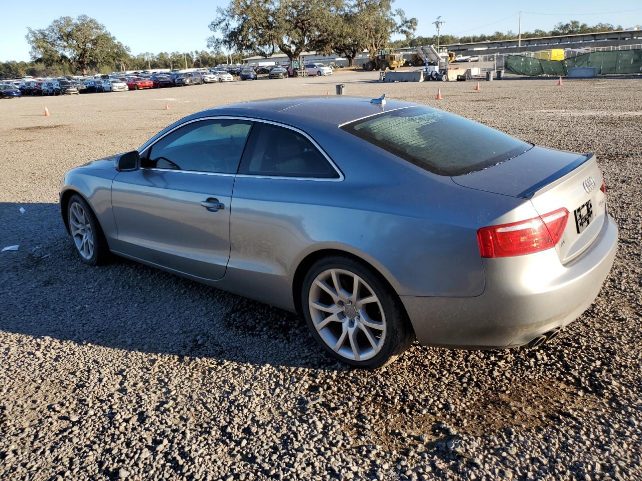 2011 Audi A5 Premium - Image 2