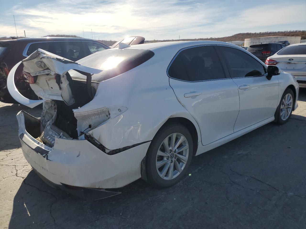 2022 Toyota Camry Le - Image 3