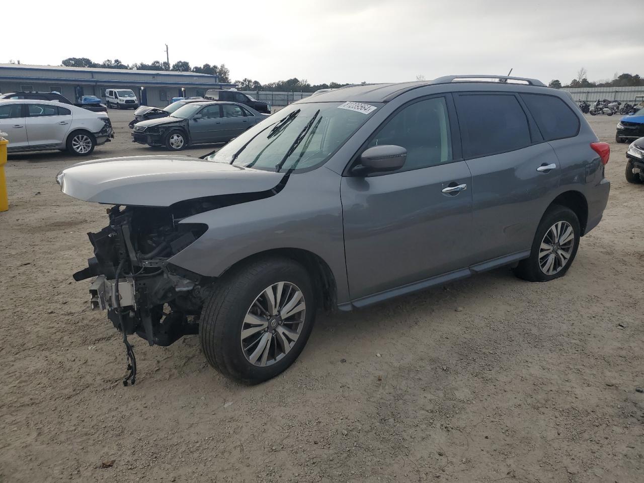2018 Nissan Pathfinder Sv
