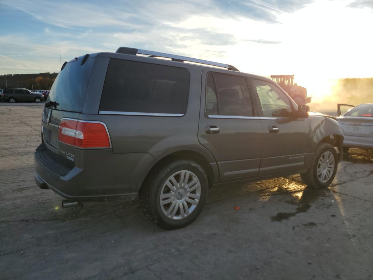 2012 Lincoln Navigator - Фото 3