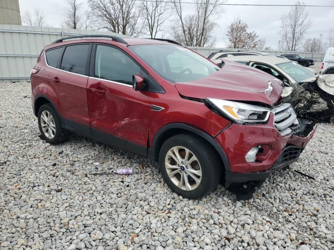 2018 Ford Escape Se - Фото 4