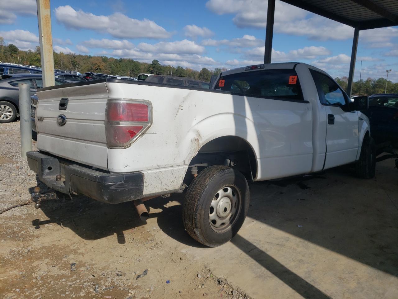 2010 Ford F150 - Фото 3