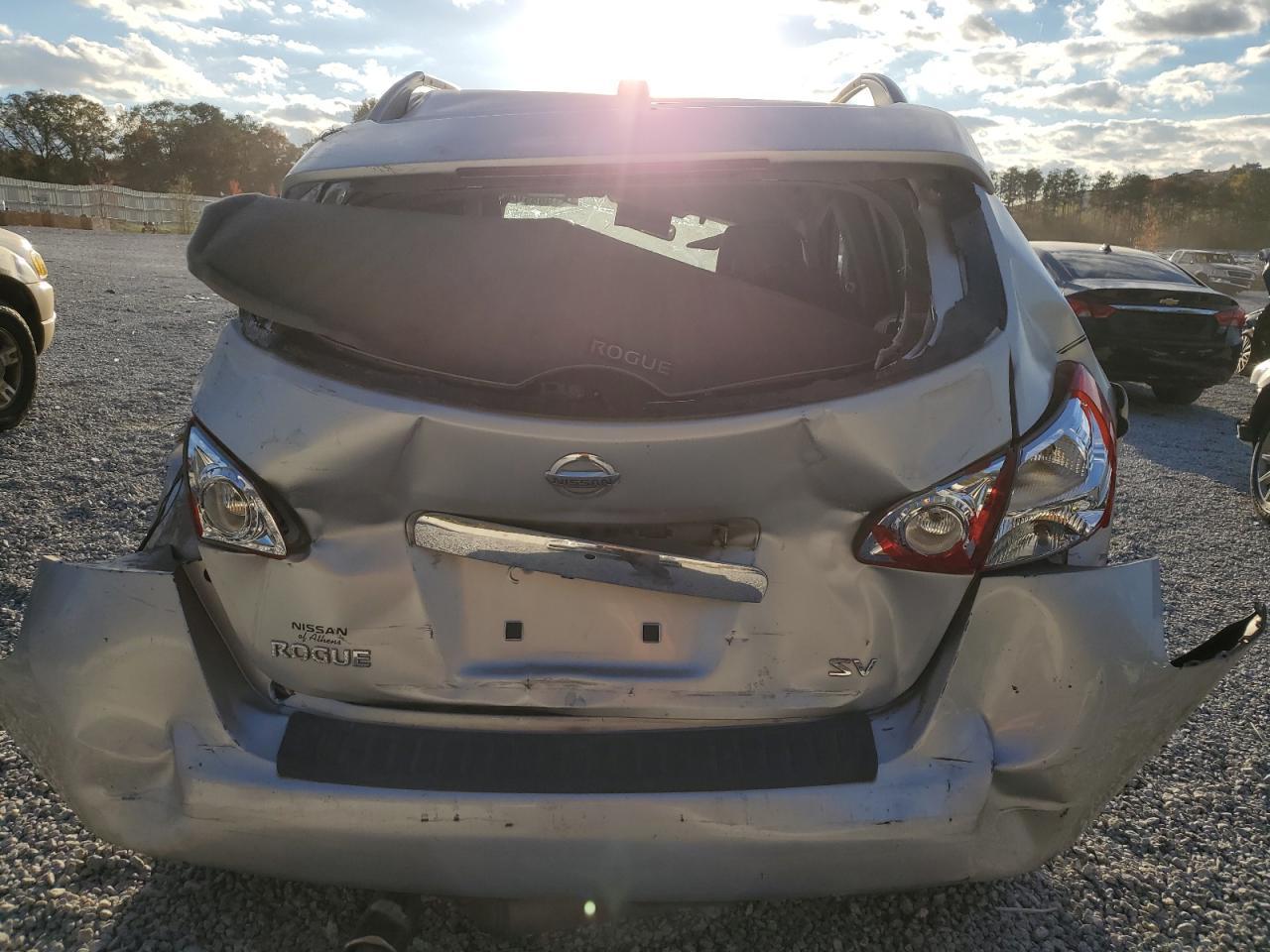 2011 Nissan Rogue S - Image 6
