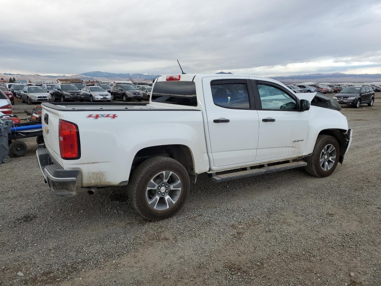 2018 Chevrolet Colorado - Image 3