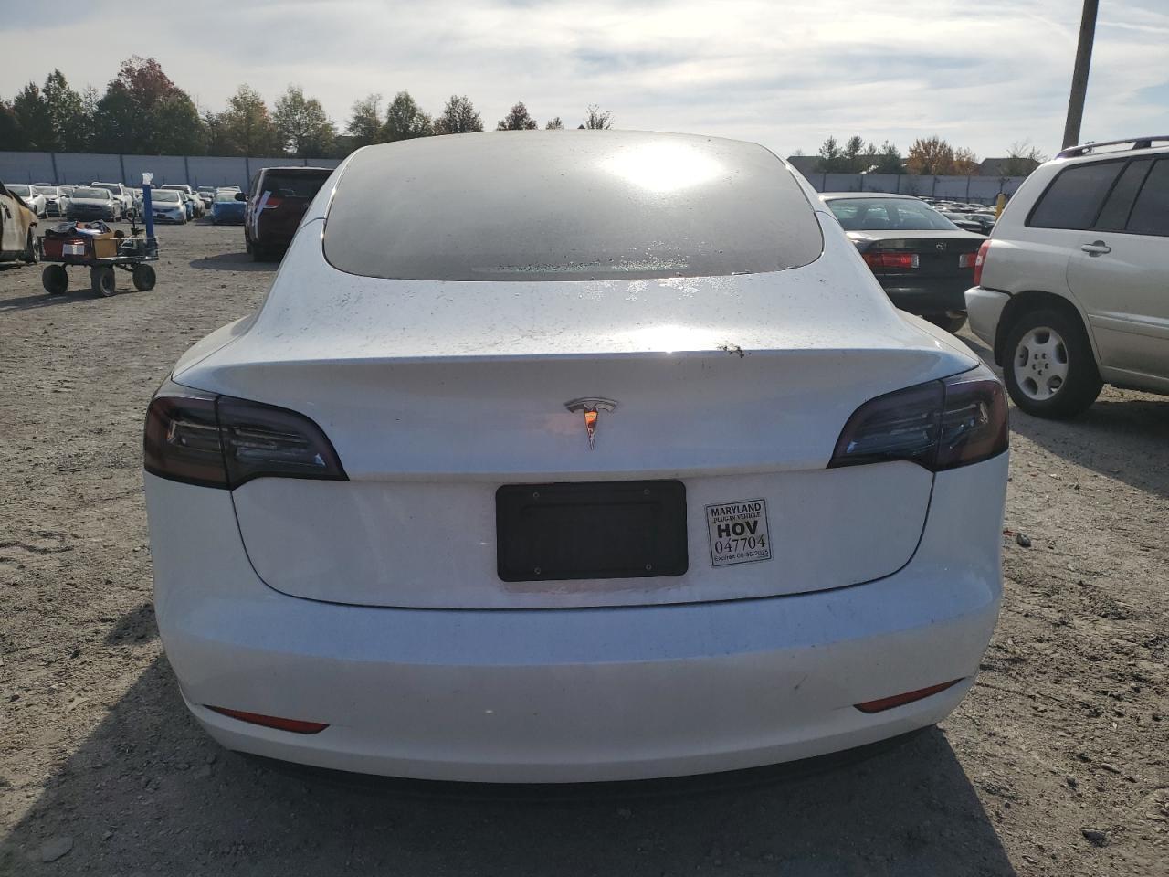 2023 Tesla Model 3 - Фото 6
