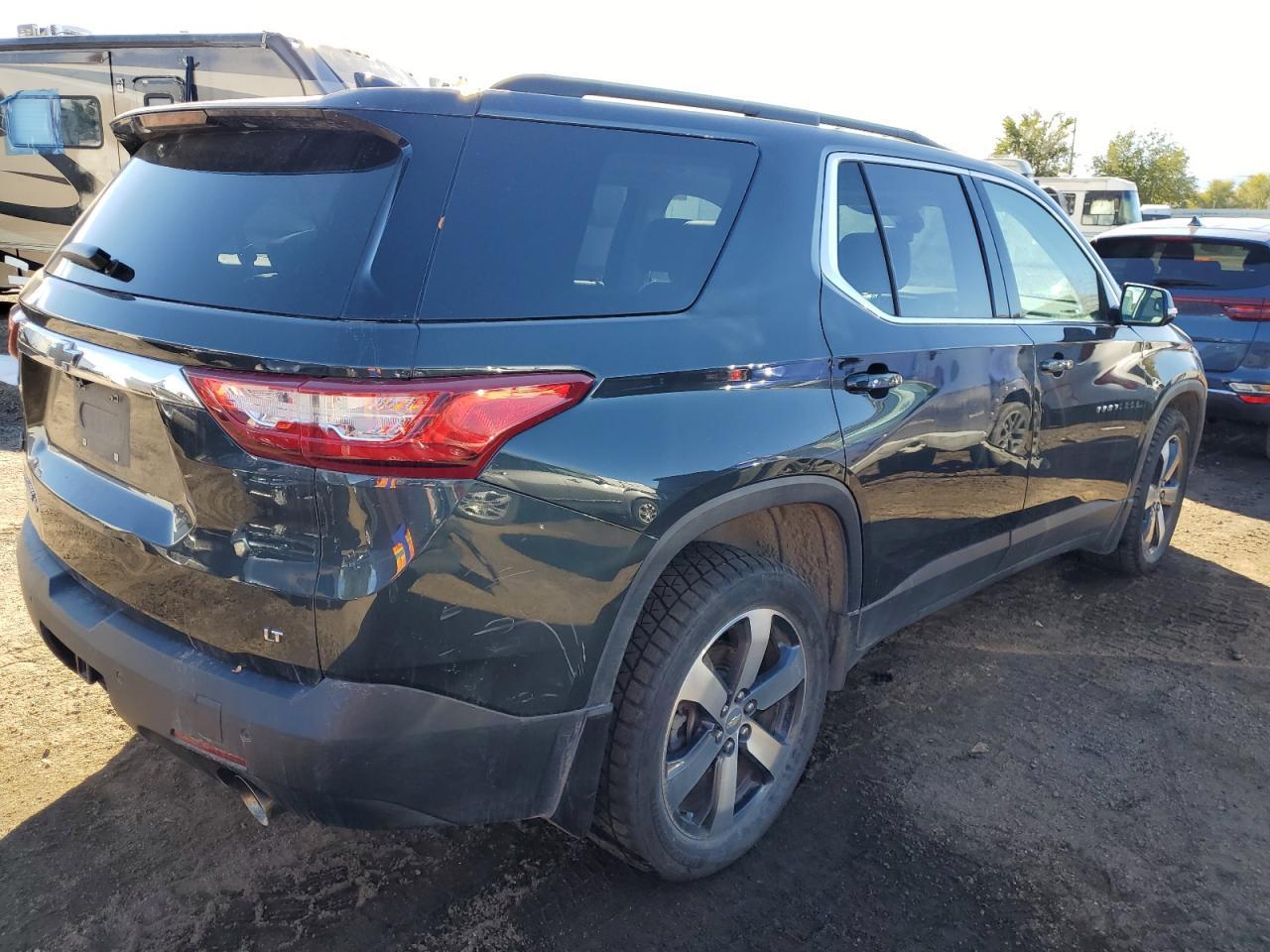 2020 Chevrolet Traverse Lt - Image 3