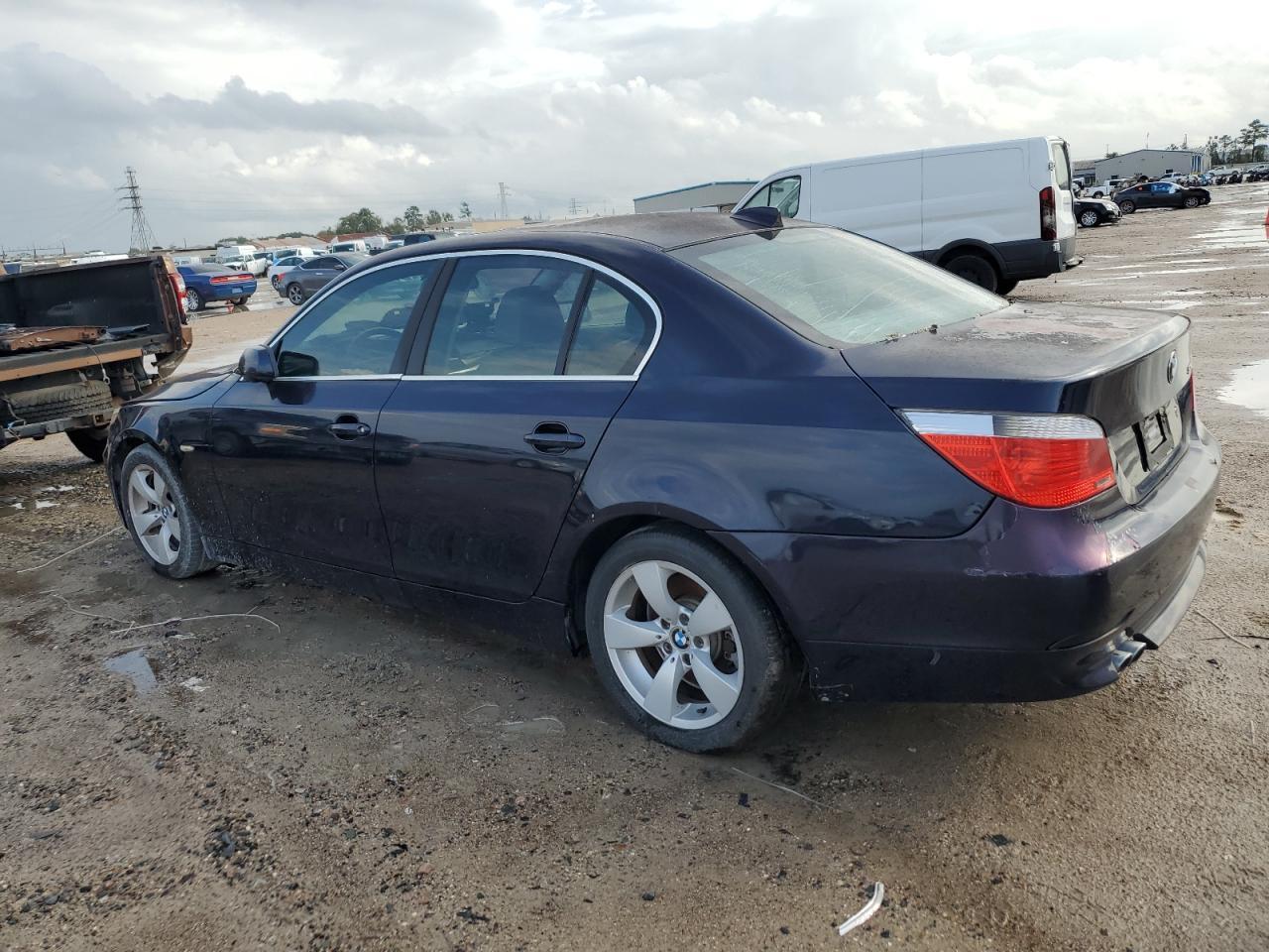 2005 BMW 530 I - Фото 2