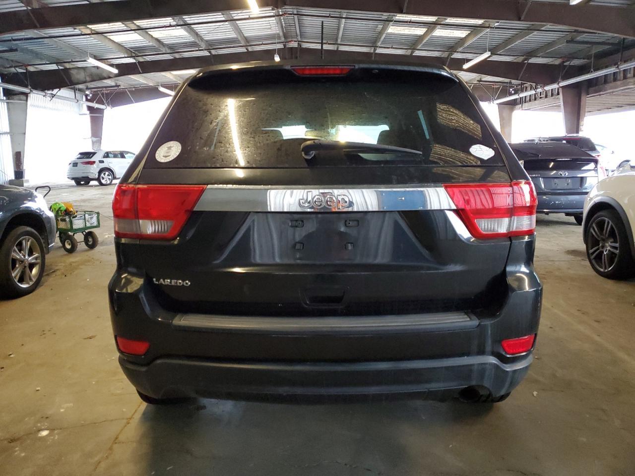 2011 Jeep Grand Cherokee Laredo - Фото 6