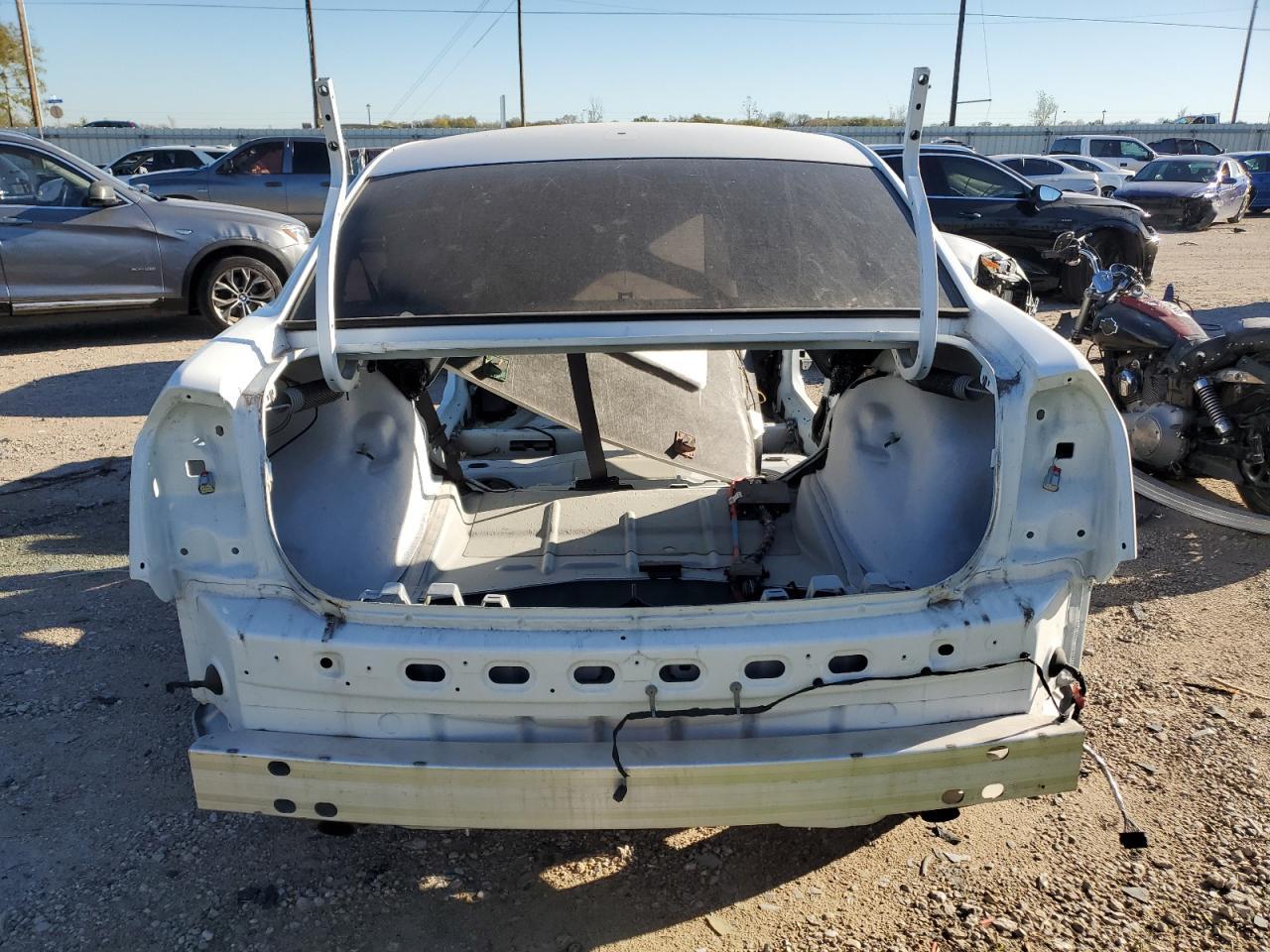 2022 Chrysler 300 Touring L - Фото 6