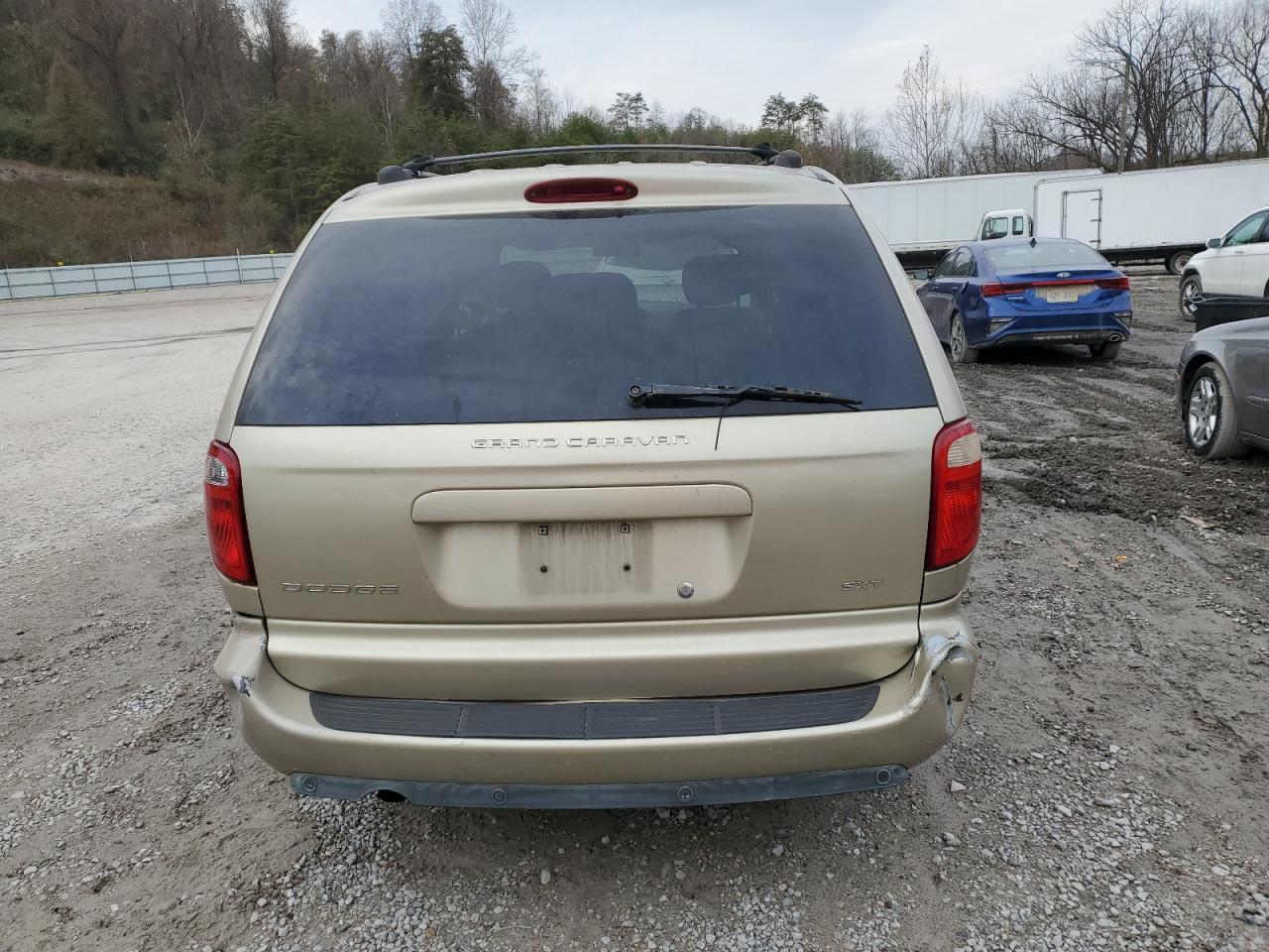 2005 Dodge Grand Caravan Sxt - Фото 6