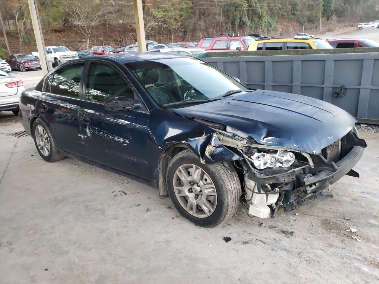 2005 Nissan Altima S - Image 4