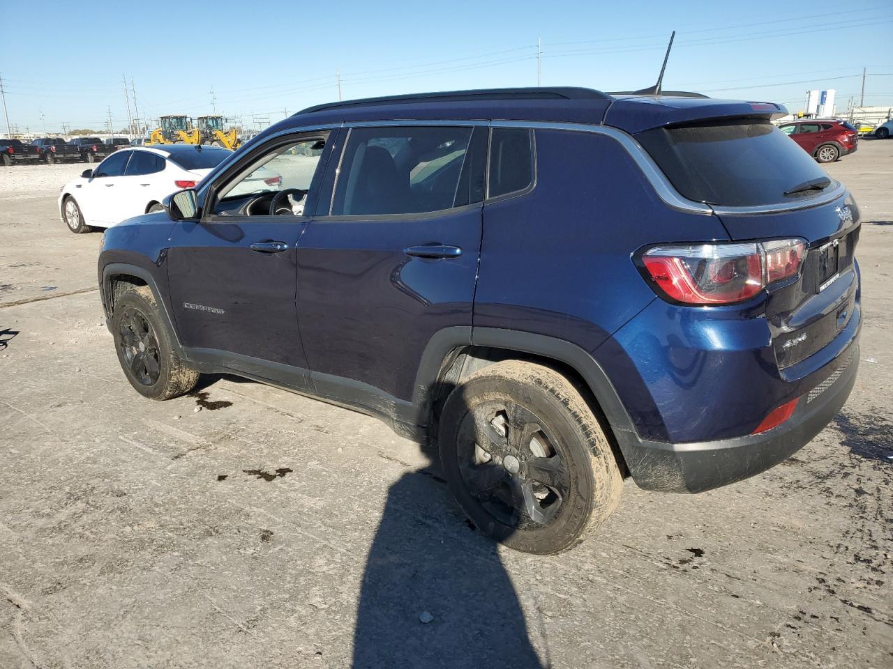 2021 Jeep Compass Latitude - Image 2