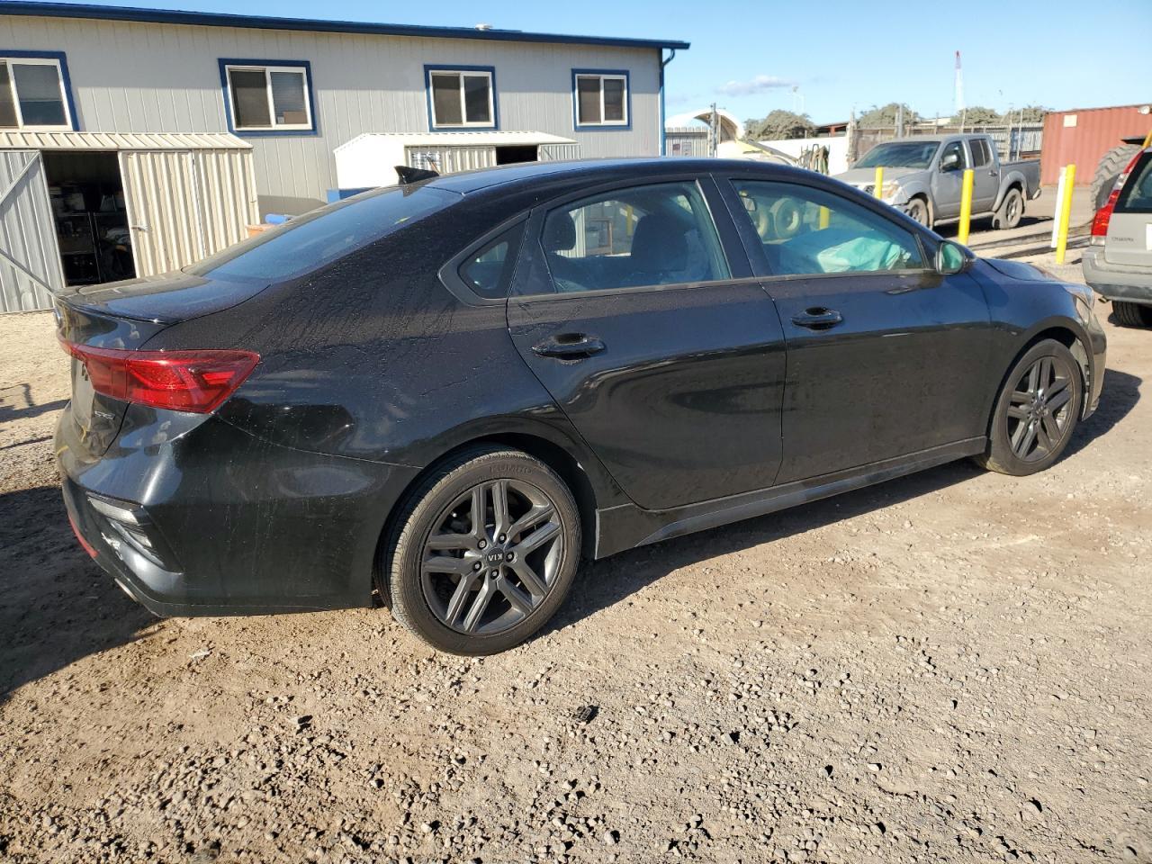 2021 Kia Forte Gt Line - Image 3