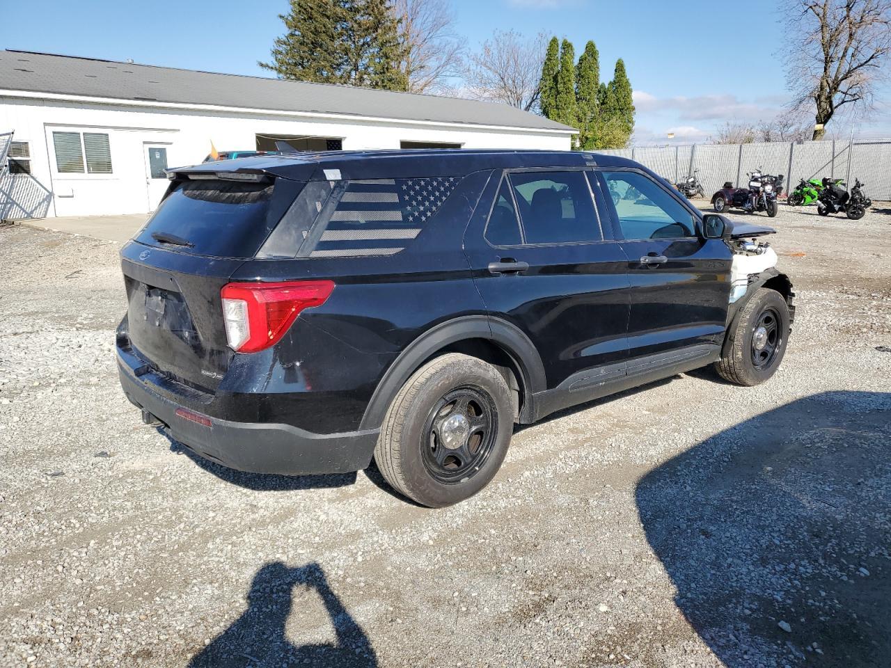 2022 Ford Explorer Police Interceptor - Фото 3