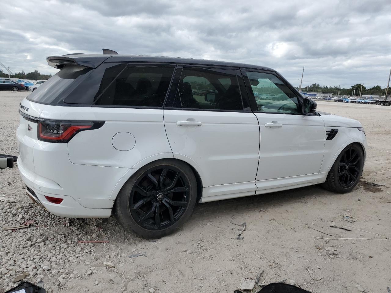 2019 Land Rover Range Rover Sport Svr - Image 3