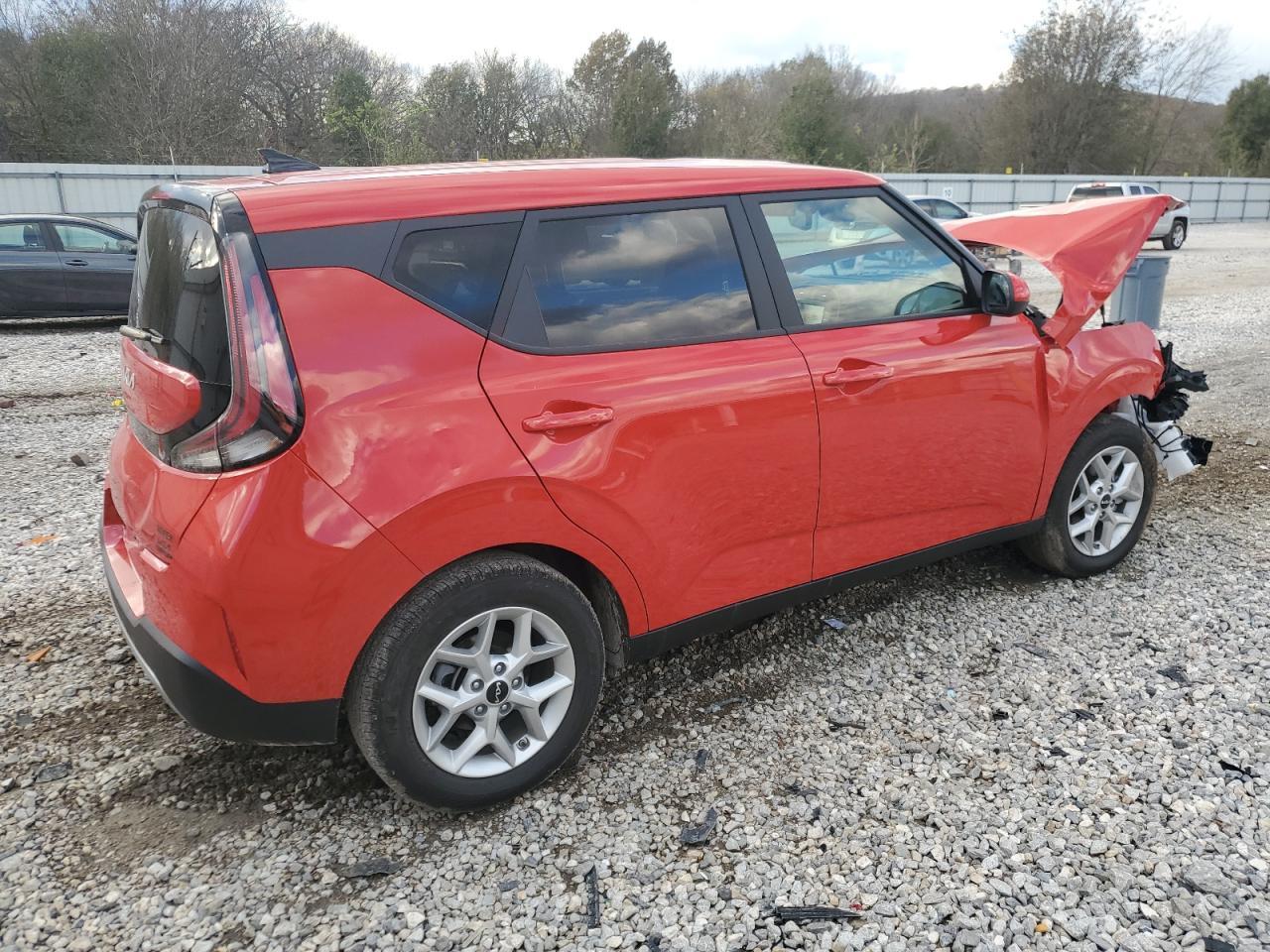 2025 Kia Soul Lx - Image 3