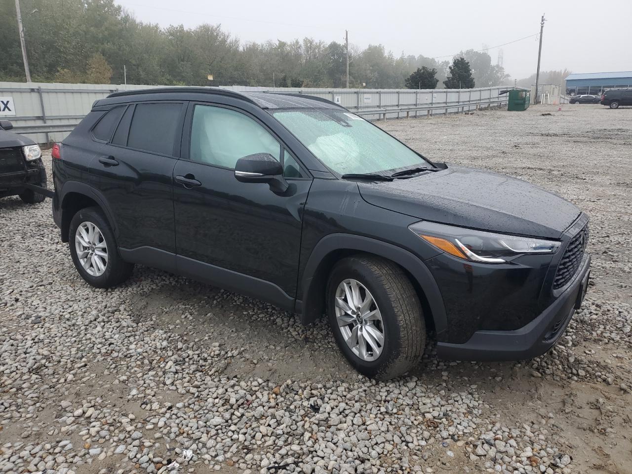 2022 Toyota Corolla Cross Le - Фото 4