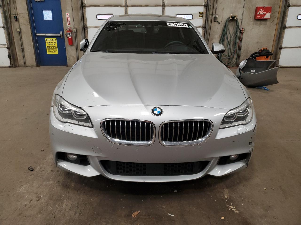 2016 BMW 535 Xi - Фото 5