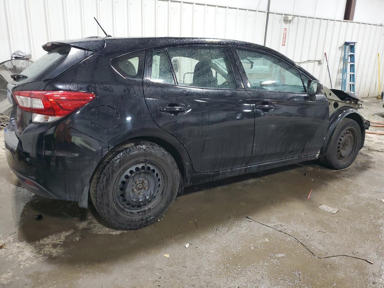 2017 Subaru Impreza - Фото 3