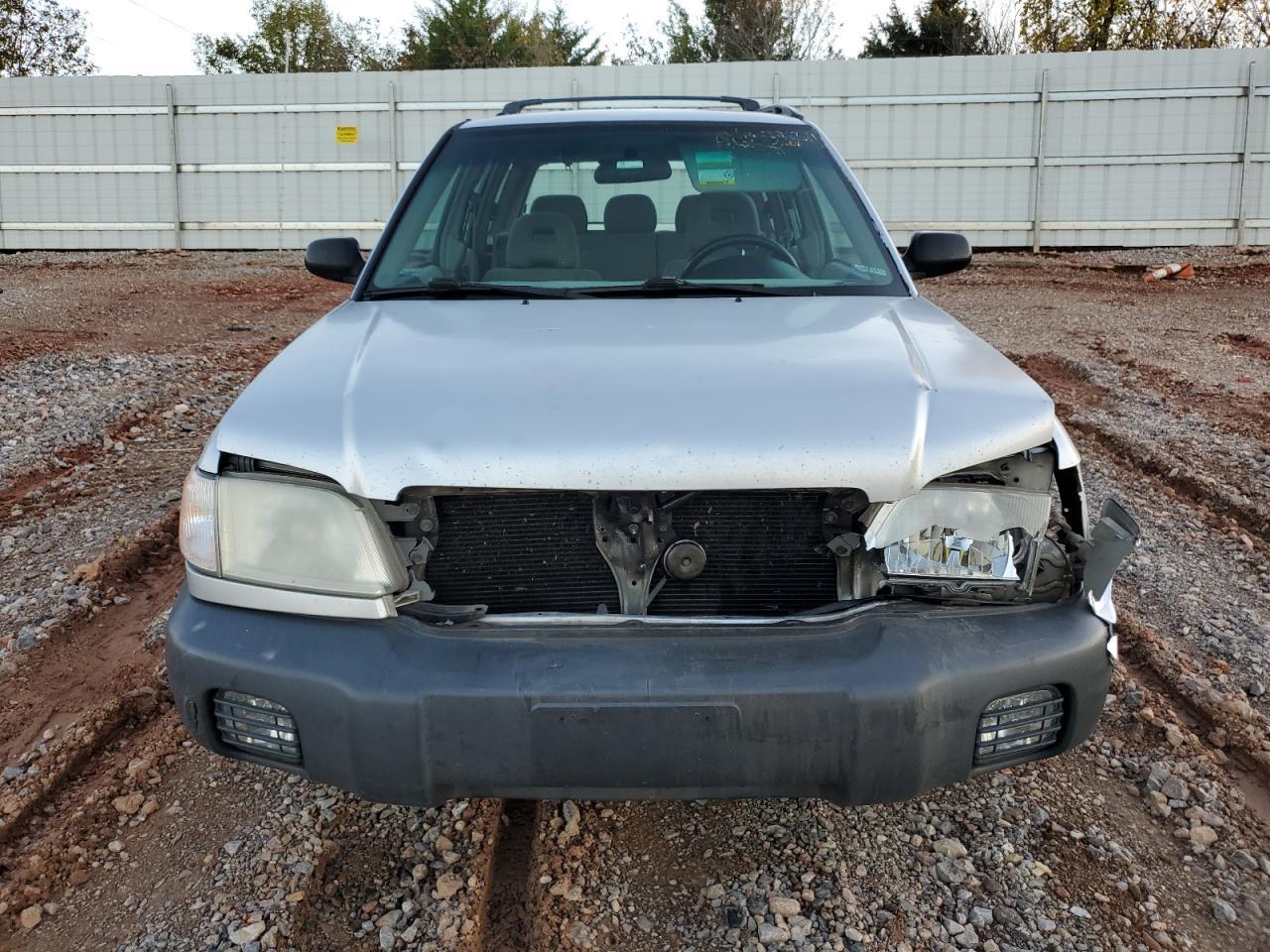 2002 Subaru Forester L - Image 5