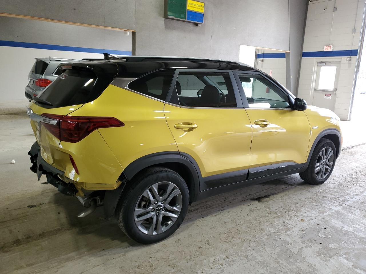 2022 Kia Seltos S - Image 3