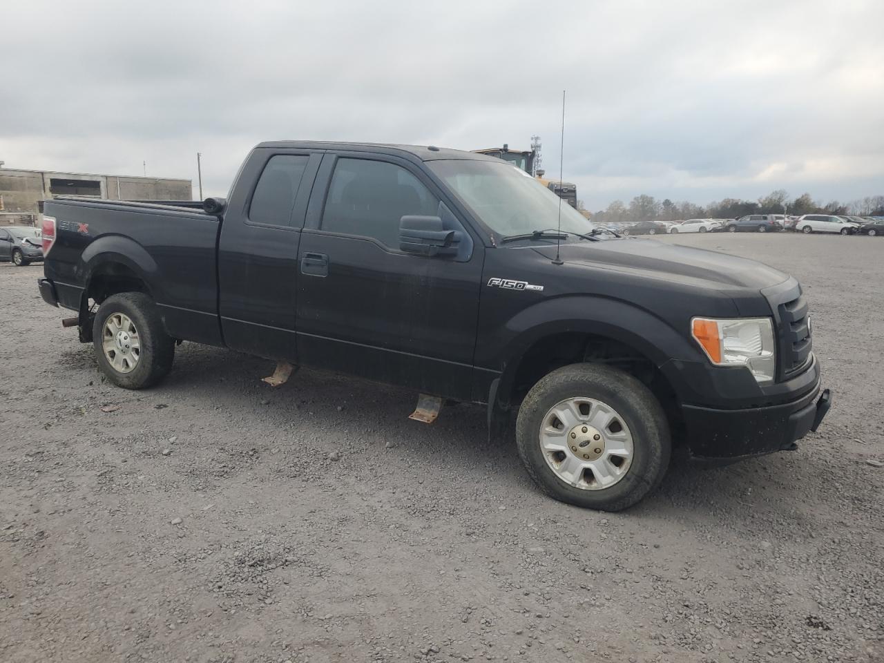 2012 Ford F150 Super Cab - Image 4