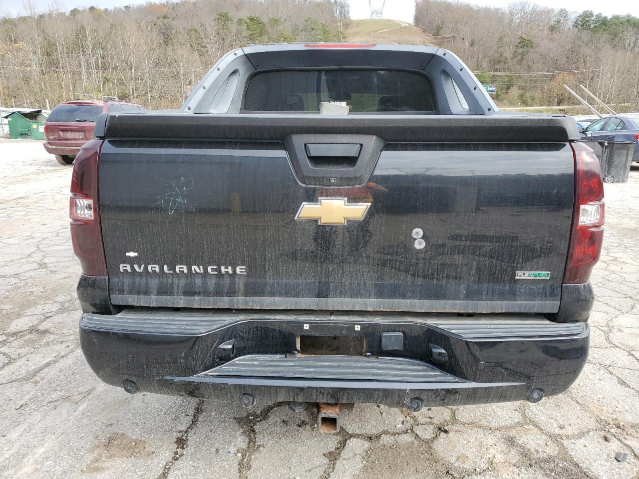 2011 Chevrolet Avalanche Ltz - Фото 6