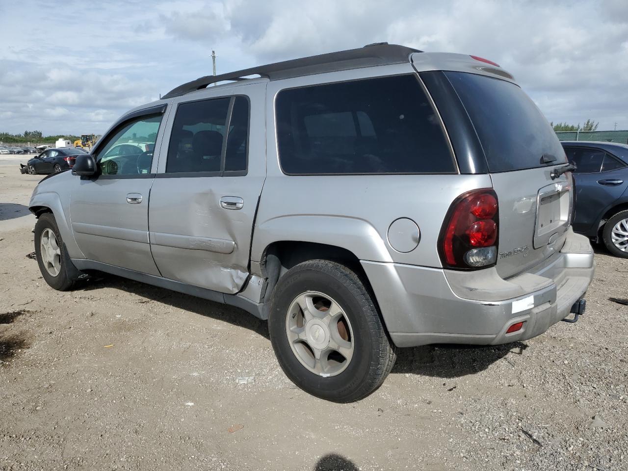 2005 Chevrolet Trailblazer Ext Ls - Фото 2