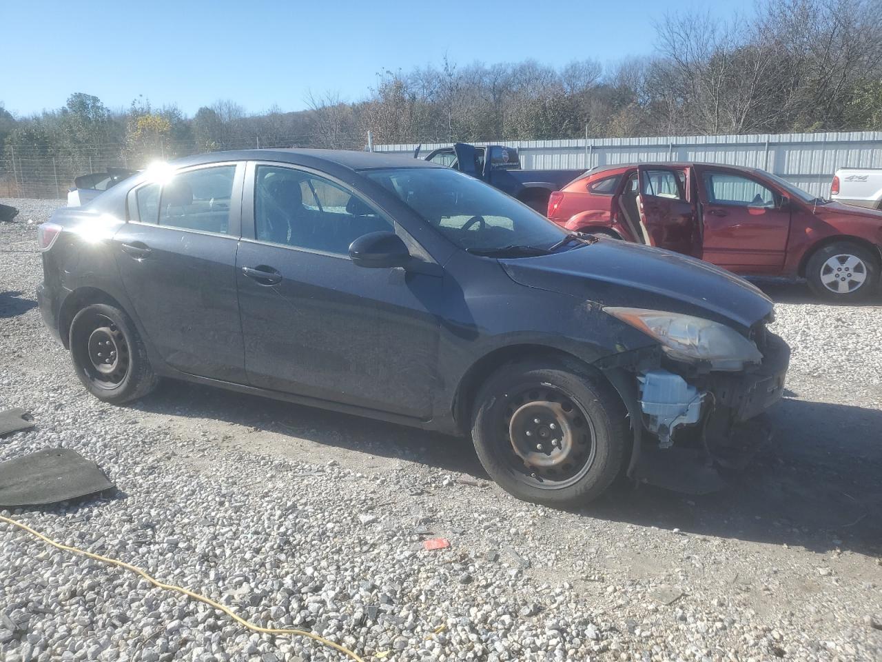 2011 Mazda 3 I - Фото 4