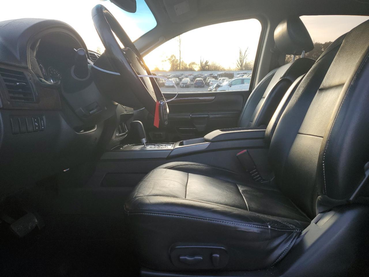 2011 Nissan Armada Sv - Image 7