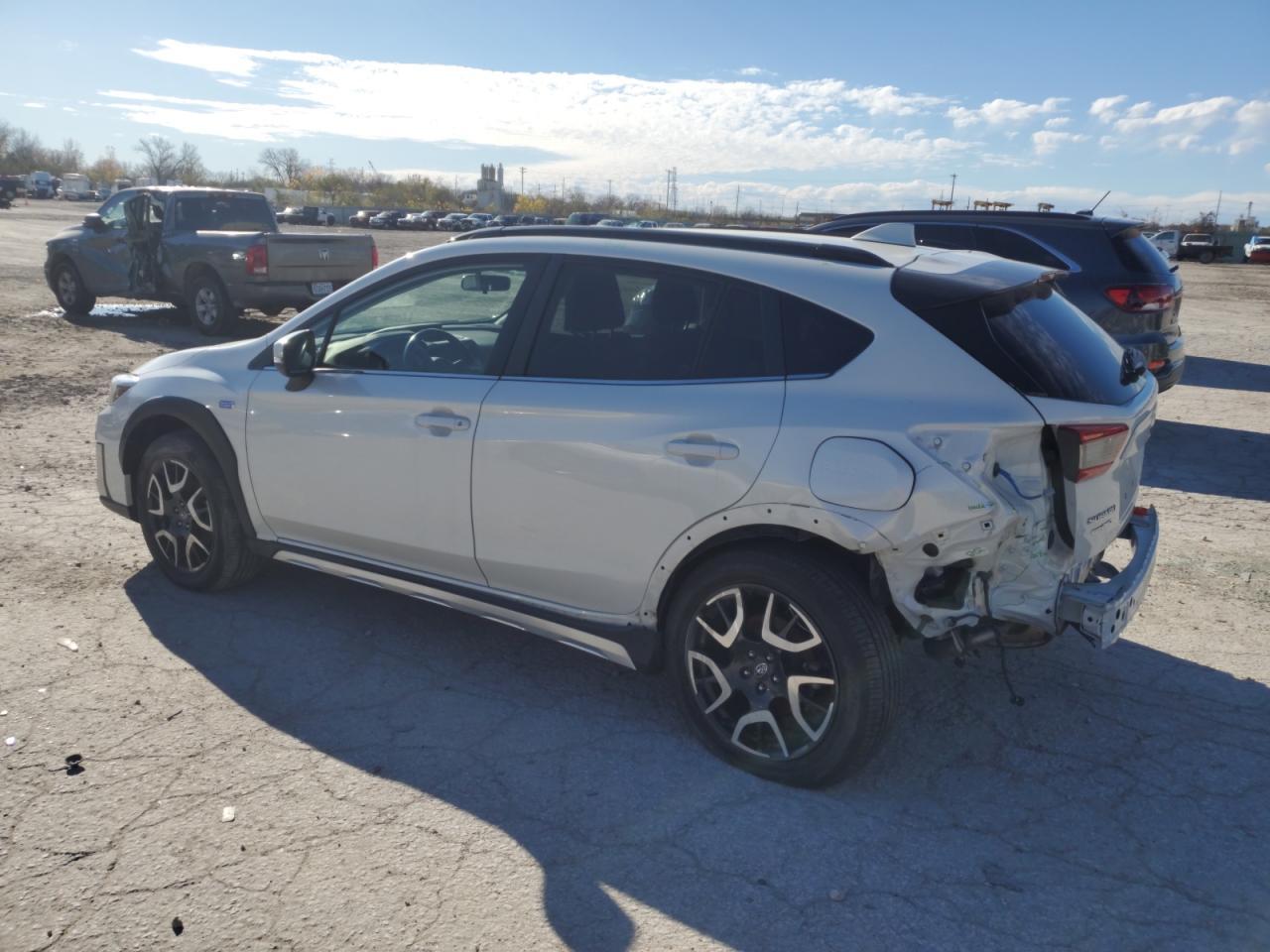 2020 Subaru Crosstrek Premium - Image 2