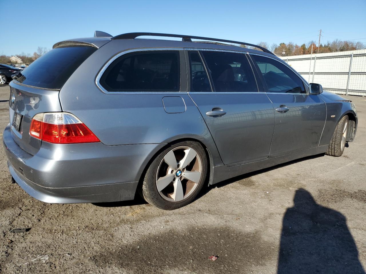 2006 BMW 530 Xit - Image 3