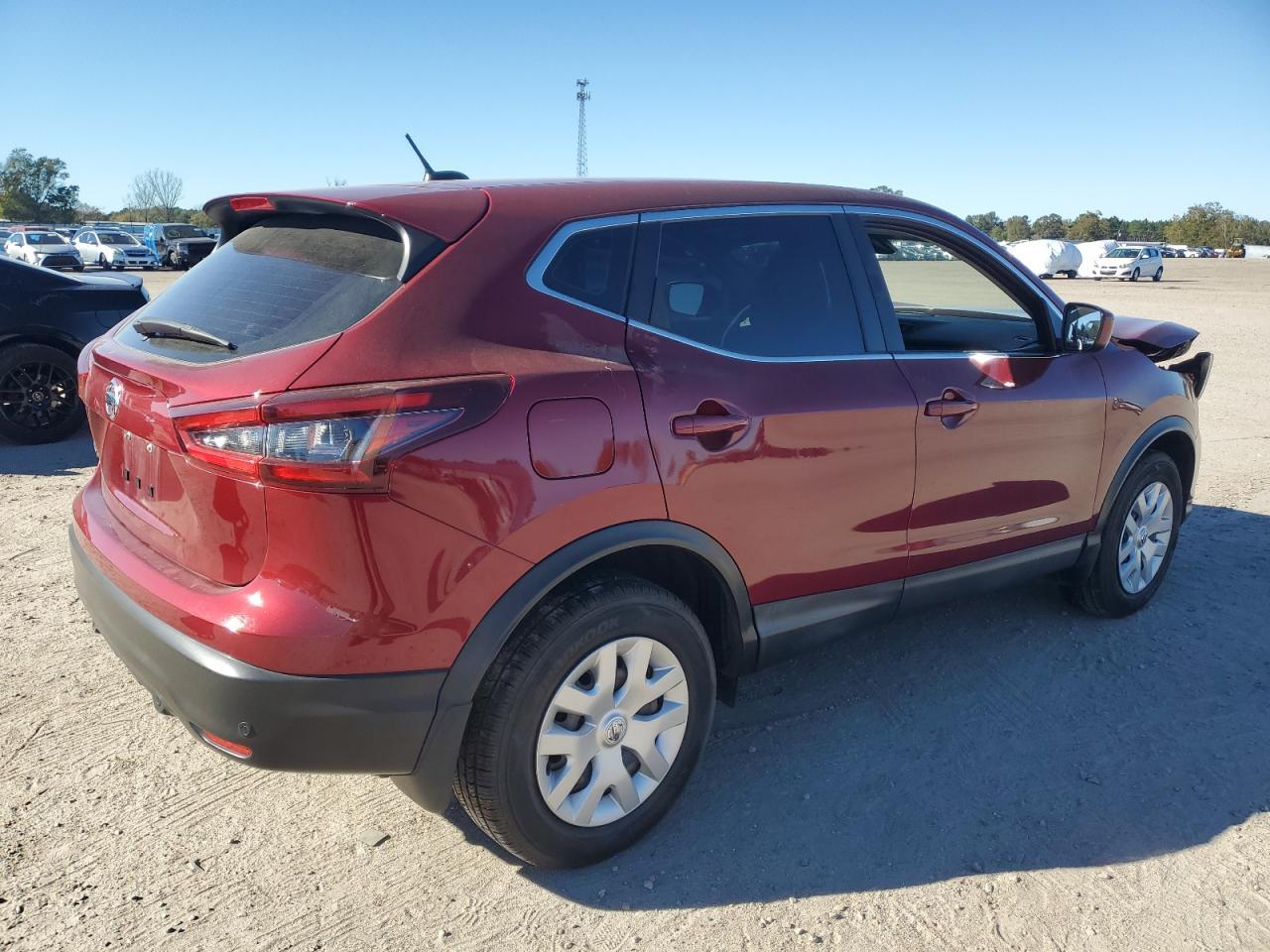 2020 Nissan Rogue Spor - Фото 3
