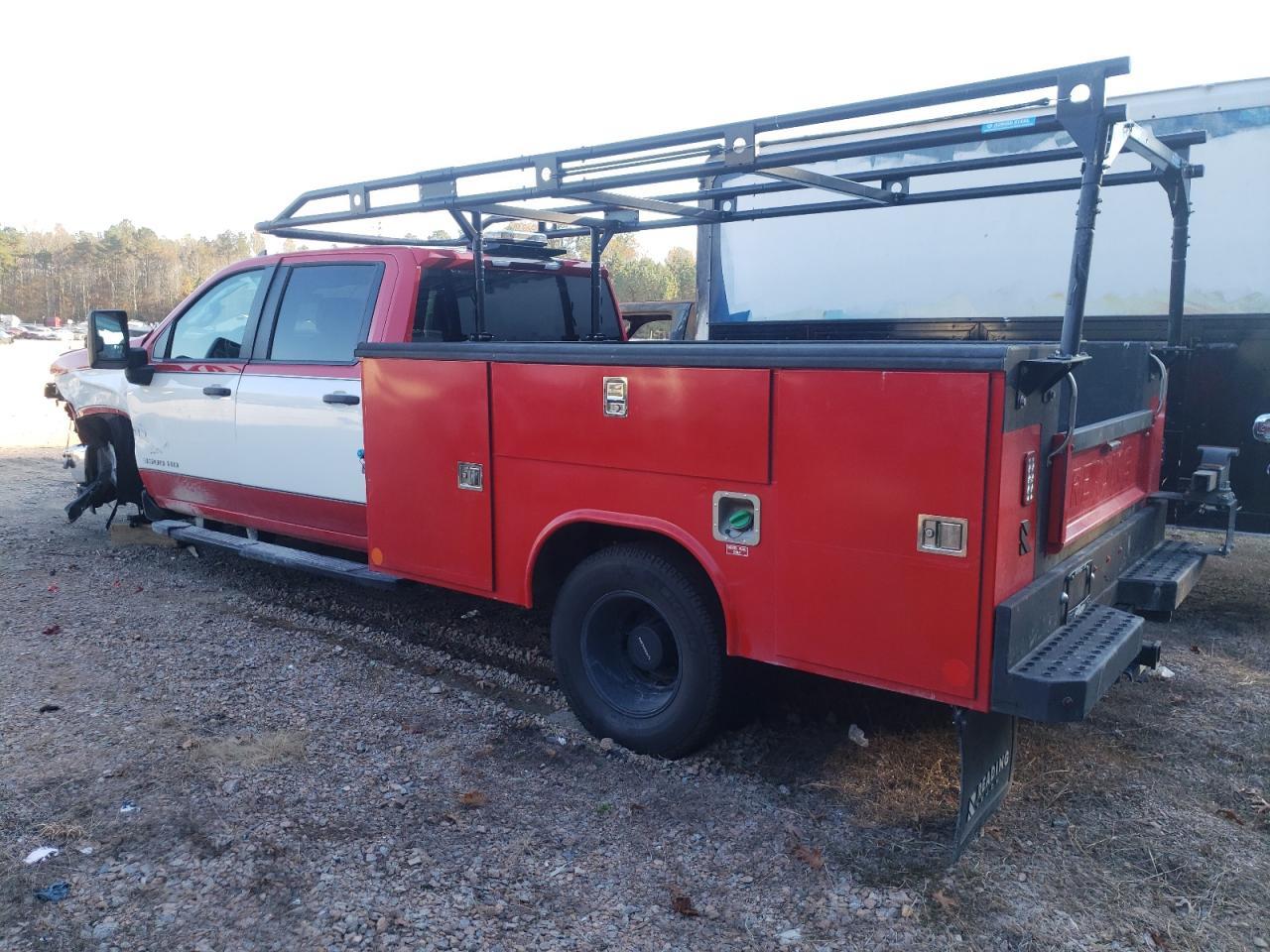 2024 Chevrolet Silverado K3500 K3500 - Image 2