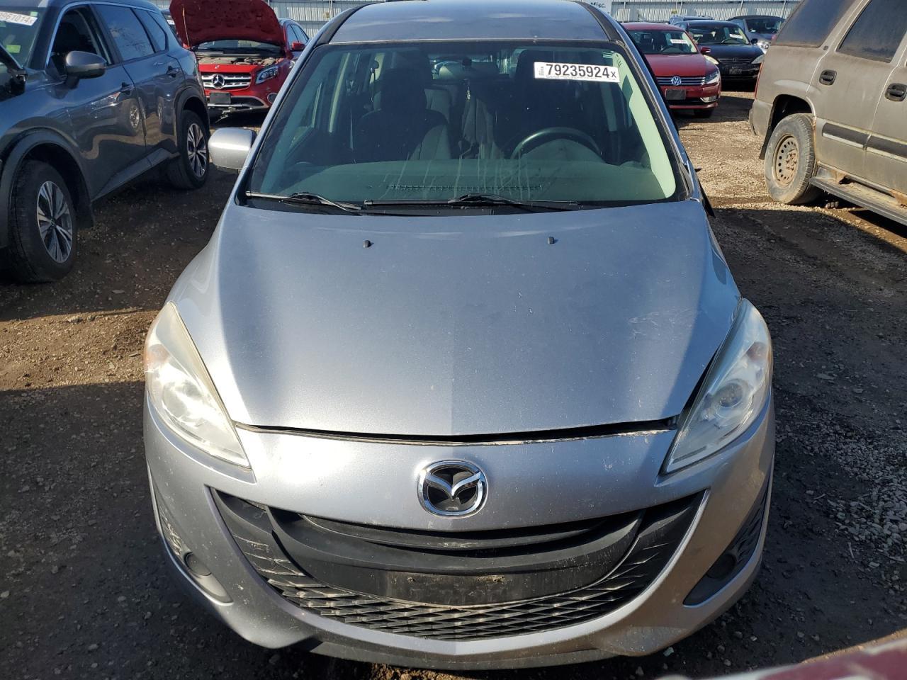 2012 Mazda 5 - Image 5