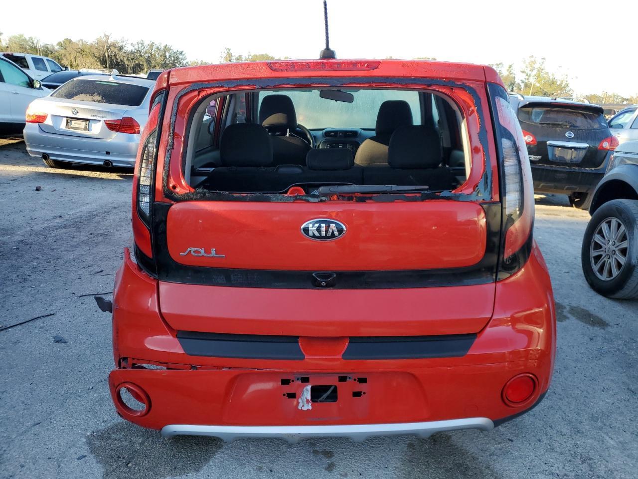 2017 Kia Soul + - Фото 6