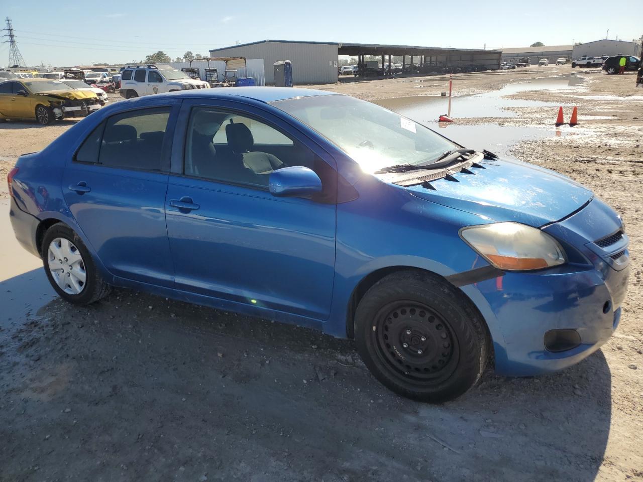 2010 Toyota Yaris - Фото 4