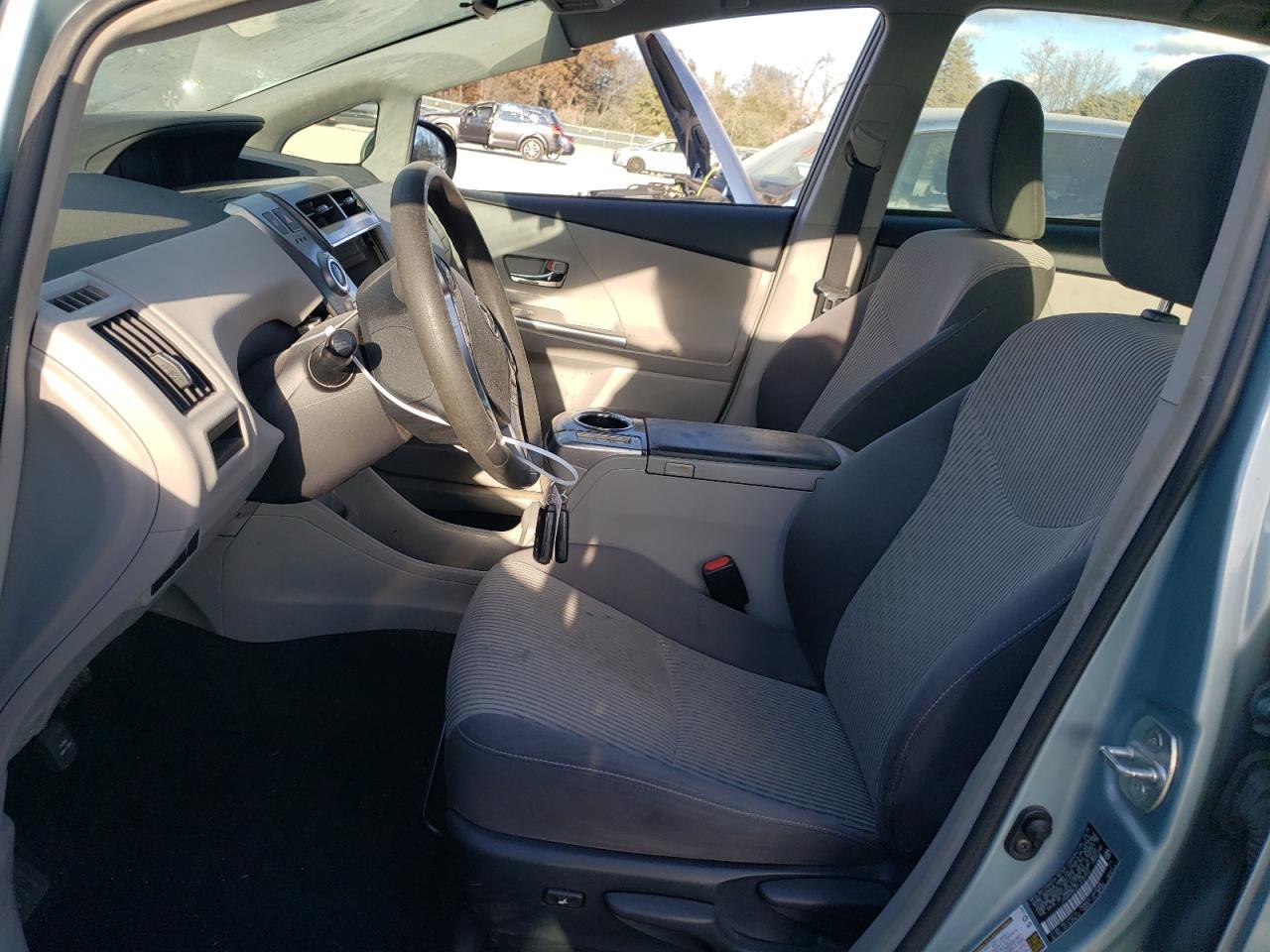 2015 Toyota Prius V - Фото 7