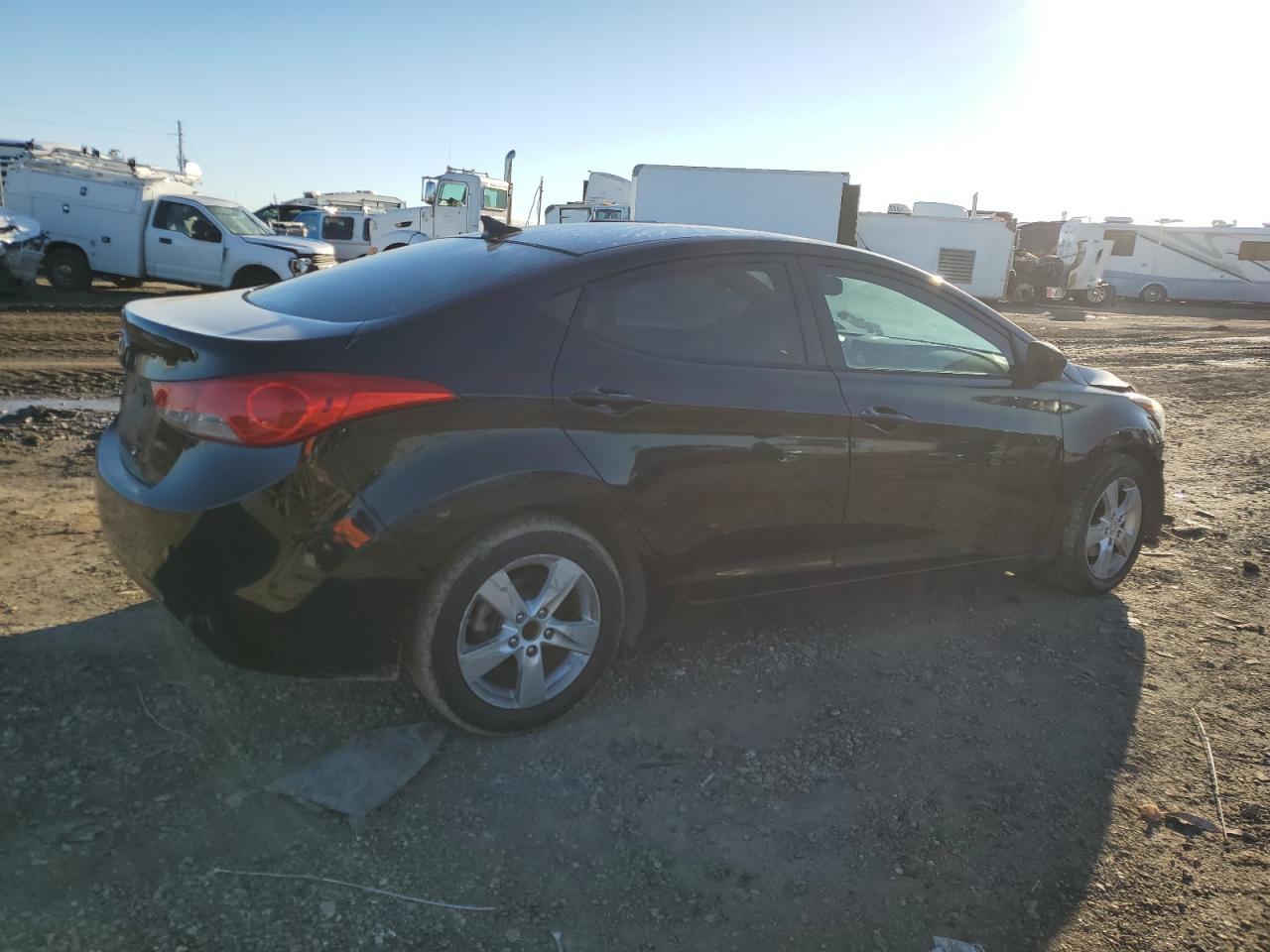 2013 Hyundai Elantra Gls - Фото 3