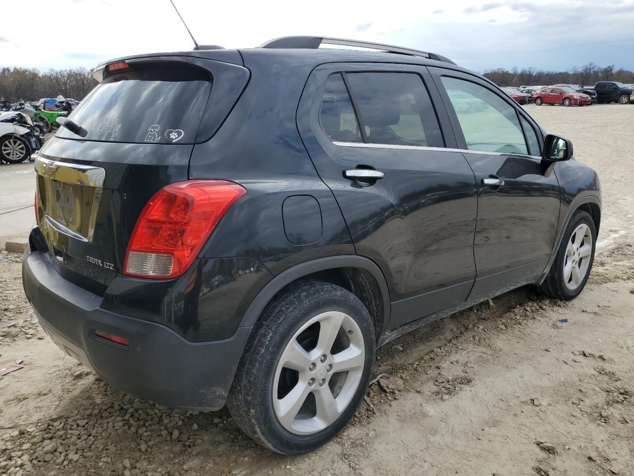 2015 Chevrolet Trax Ltz - Image 3
