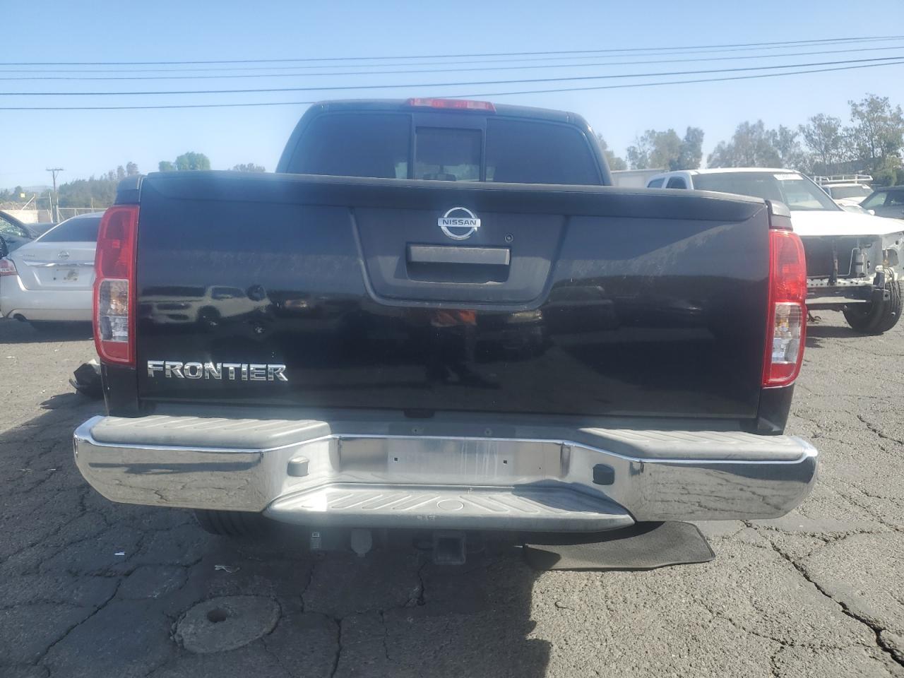 2017 Nissan Frontier S - Фото 6