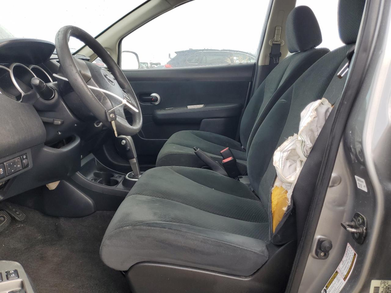 2012 Nissan Versa S - Фото 7