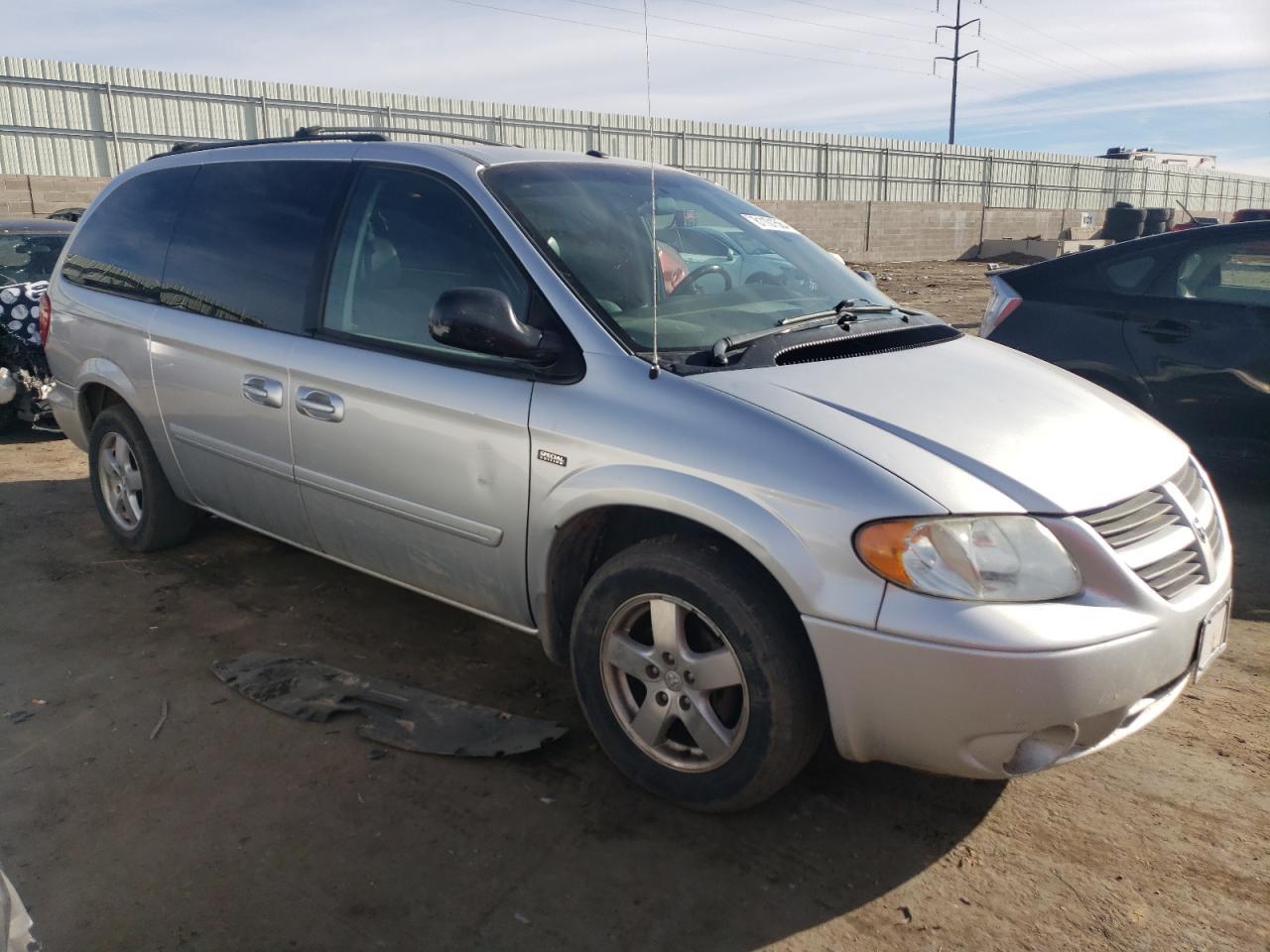 2007 Dodge Grand Caravan Sxt - Image 4