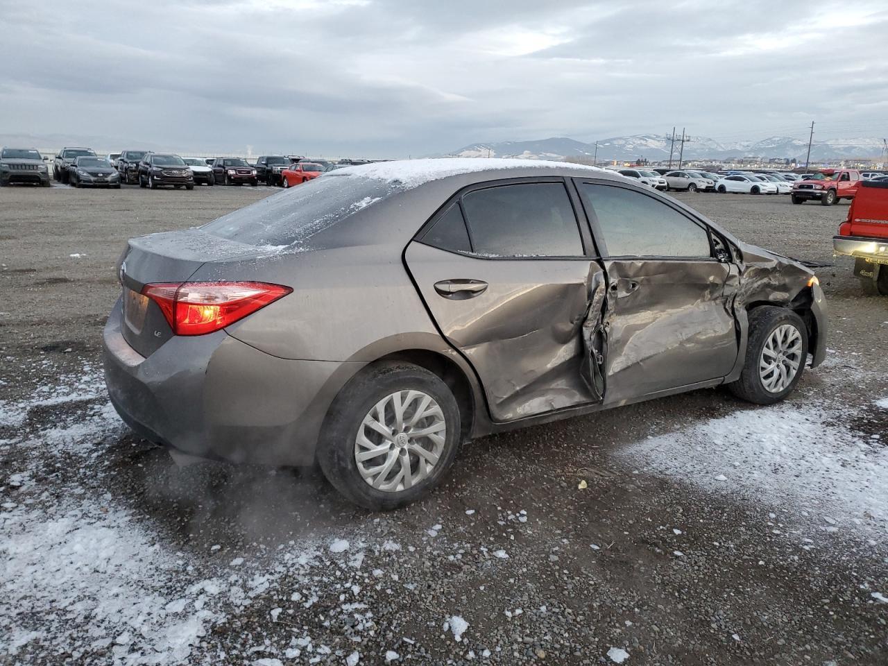 2019 Toyota Corolla L - Фото 3