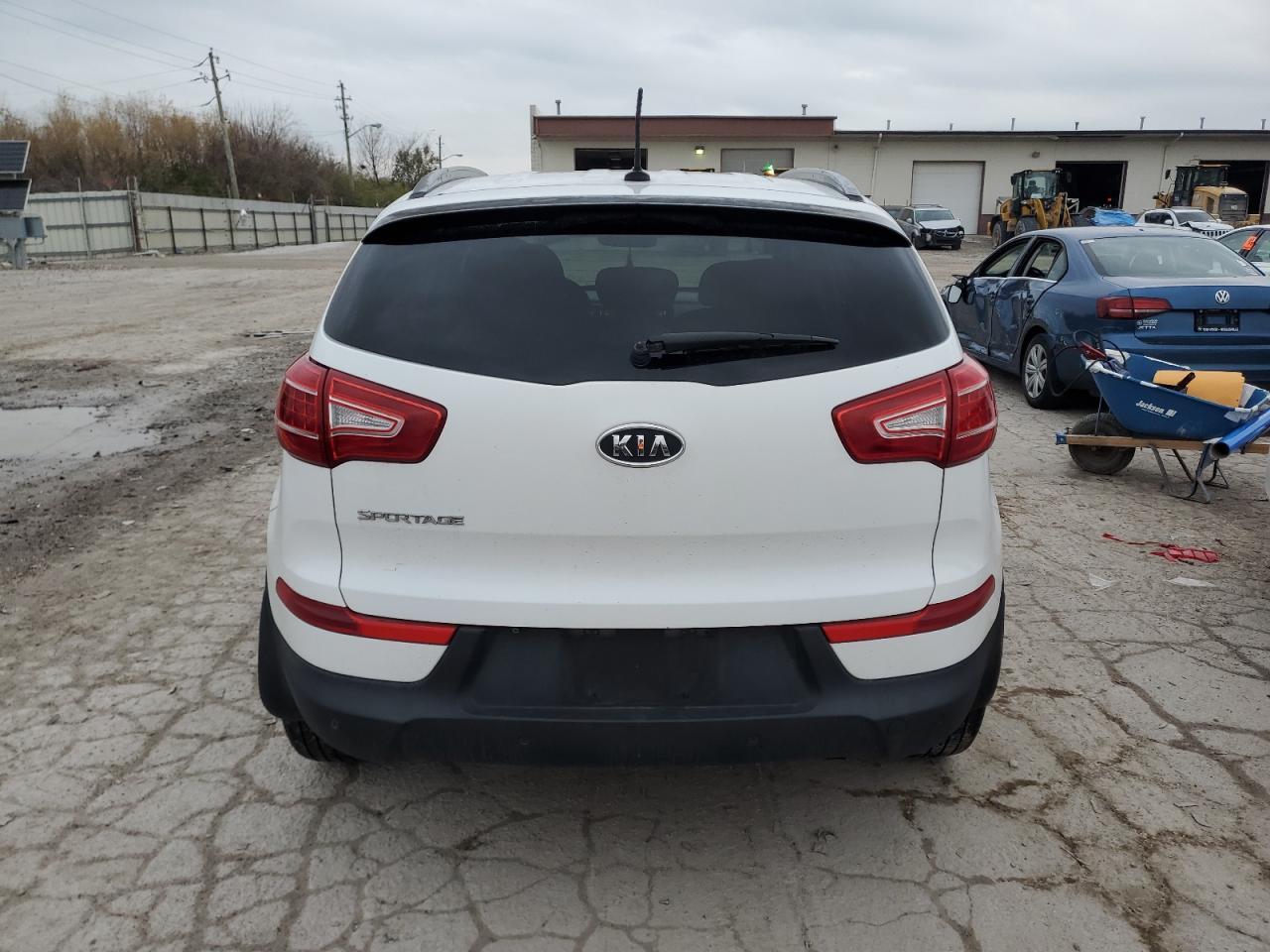 2011 Kia Sportage Lx - Image 6