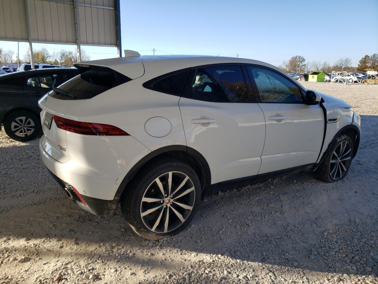 2018 Jaguar E-Pace Se - Image 3