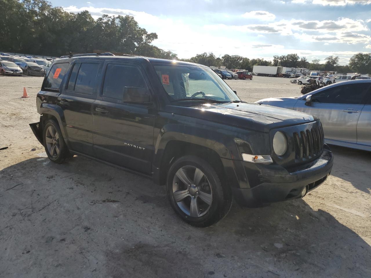 2014 Jeep Patriot Latitude - Фото 4
