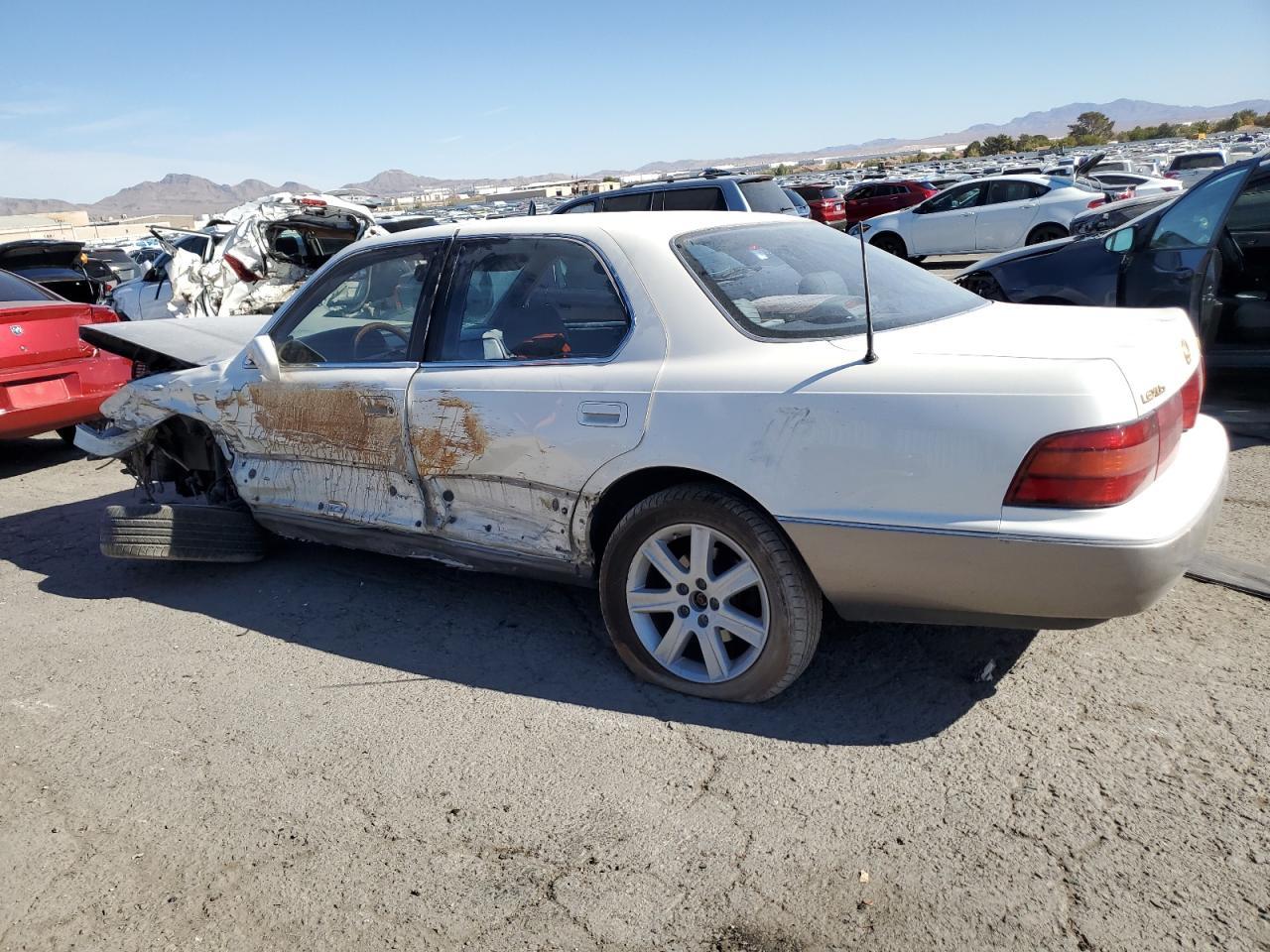 1990 Lexus Ls 400 - Image 2