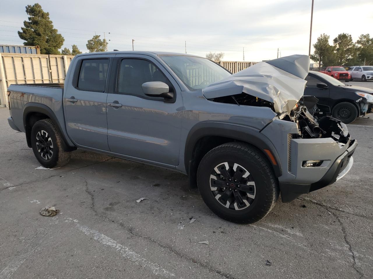 2022 Nissan Frontier S - Фото 4
