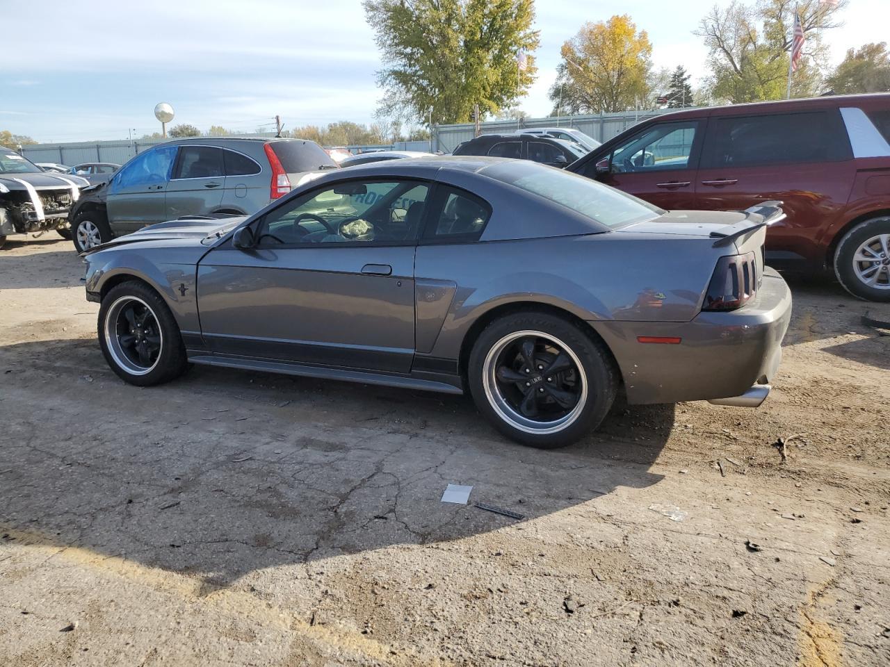 2003 Ford Mustang Mach I - Фото 2